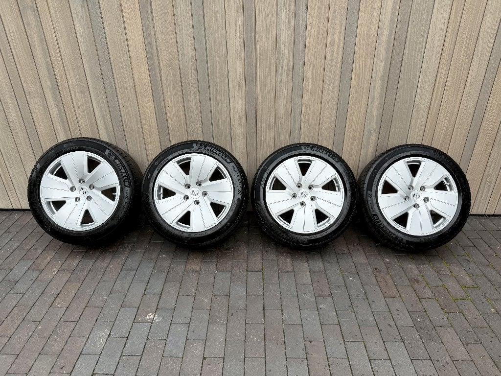 Originele Porsche Taycan 19 inch zomerwielen 9J1601025B, Gebruikt, 275 mm, Banden en Velgen, Personenwagen