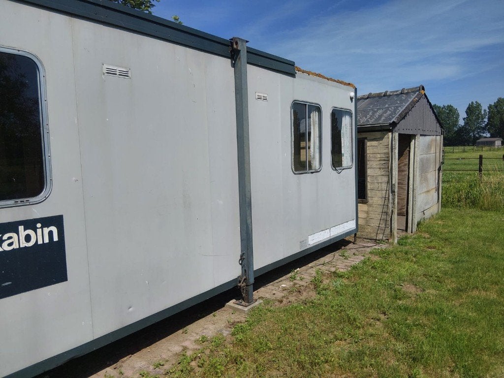 2 tijdelijke containers te koop, Ophalen