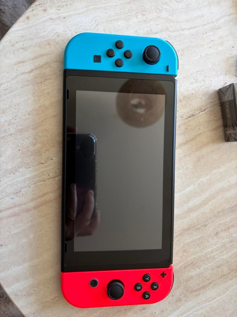 Nintendo Switch, Ophalen, Zo goed als nieuw
