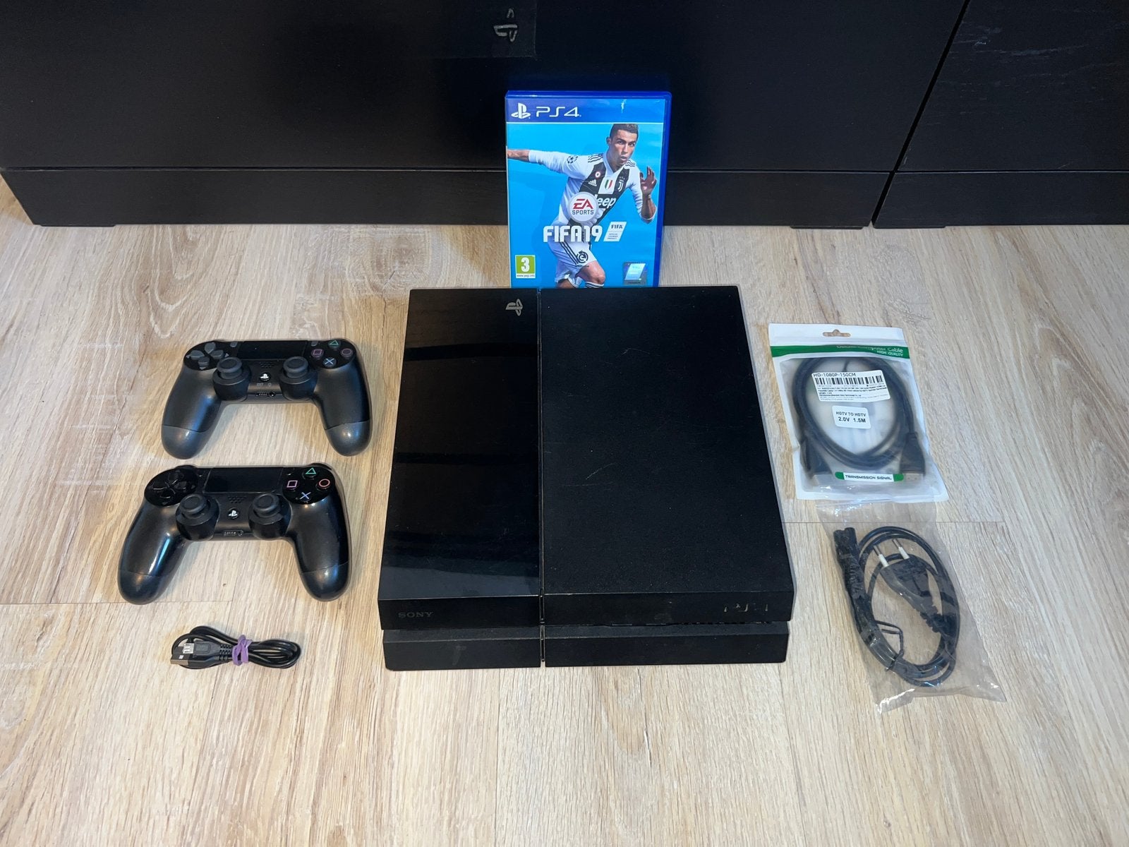 PlayStation 4 Original (Versie 11.00) + 2 Controllers & Game, Games en Spelcomputers, Spelcomputers | Sony PlayStation 4, Ophalen