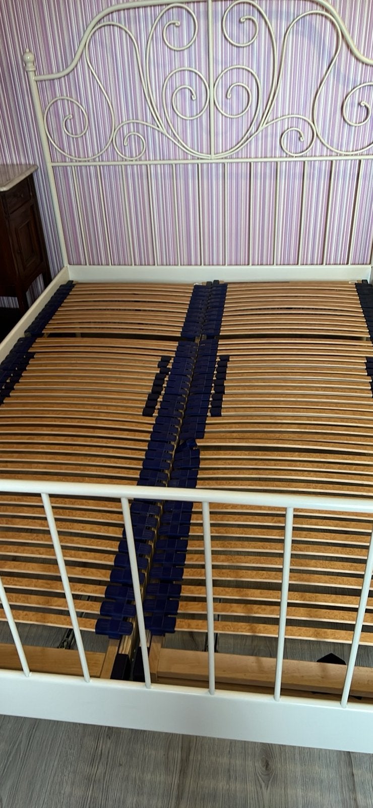 Lit en métal 140 + sommiers à lattes réglables, Queen size, Enlèvement, Blanc, 140 cm