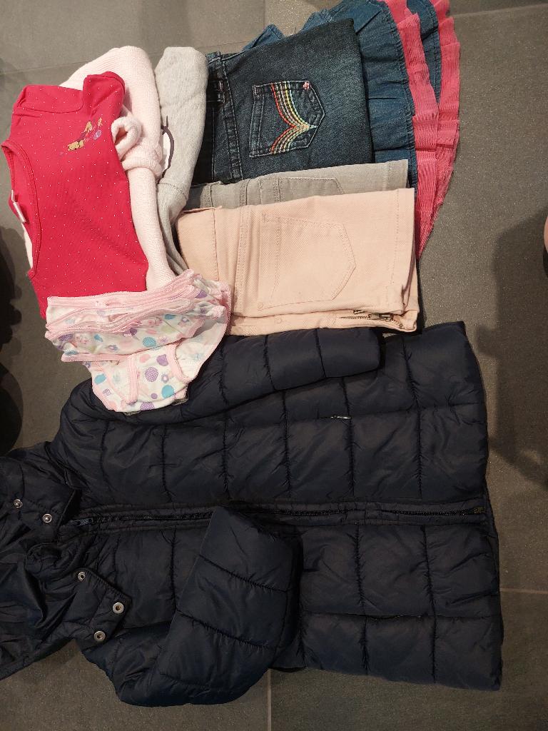 Set meisjeskleding maat 92, Kinderen en Baby's, Kinderkleding | Maat 92, Ophalen of Verzenden, Zo goed als nieuw, Meisje