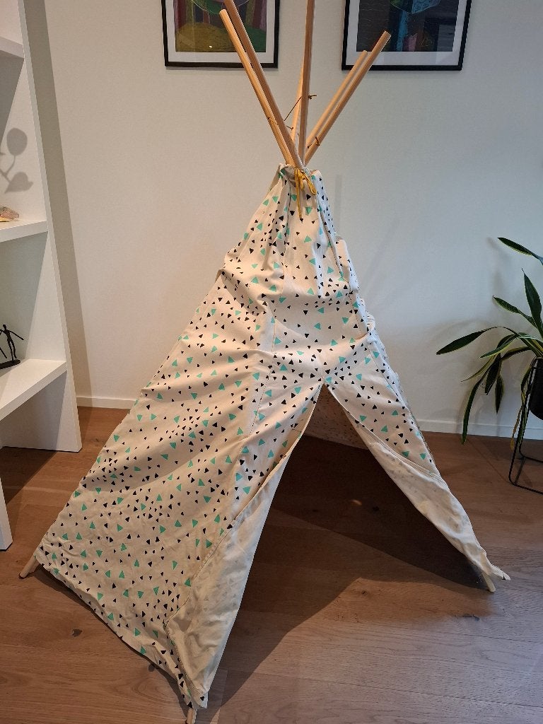 Tipi Arizona - Nobodinoz, Enfants & Bébés, Jouets | Tentes de jeu, Enlèvement, Comme neuf