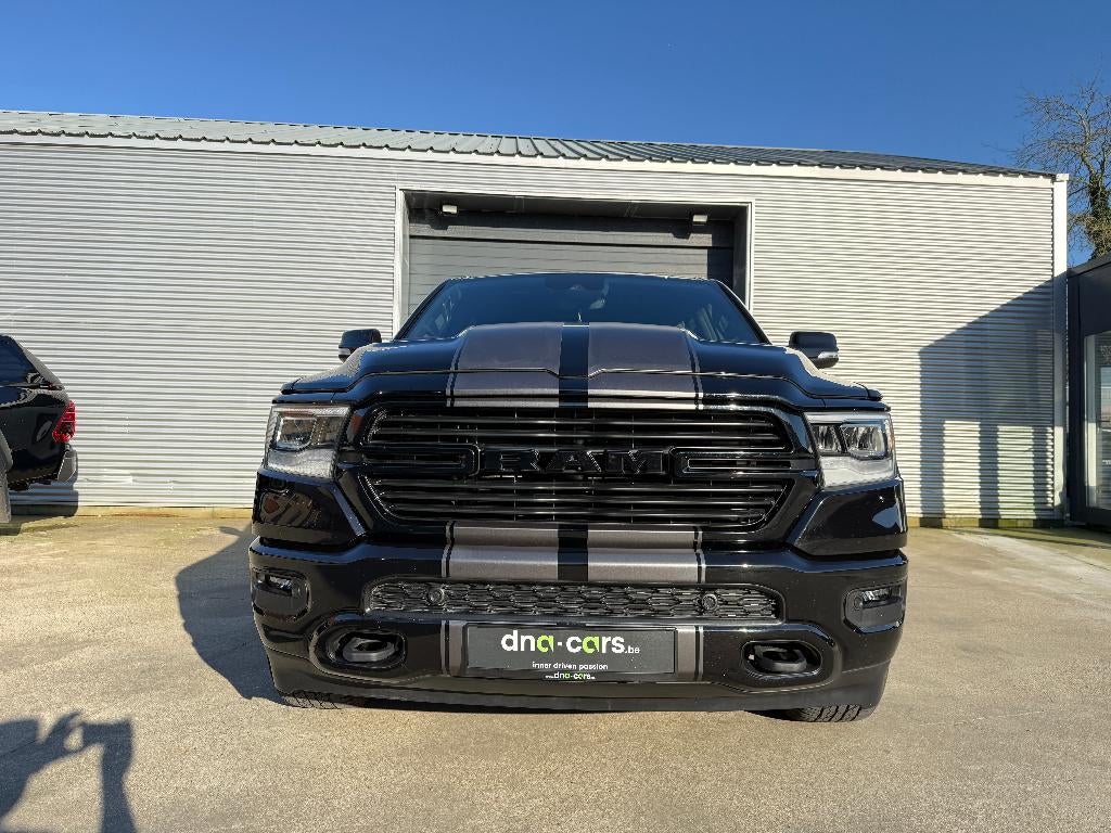 RAM LARAMIE / NIGHT EDITION / V8 5.7 / LPG / ALPINE, Auto's, Dodge, Automaat, Zwart, Leder, Bedrijf