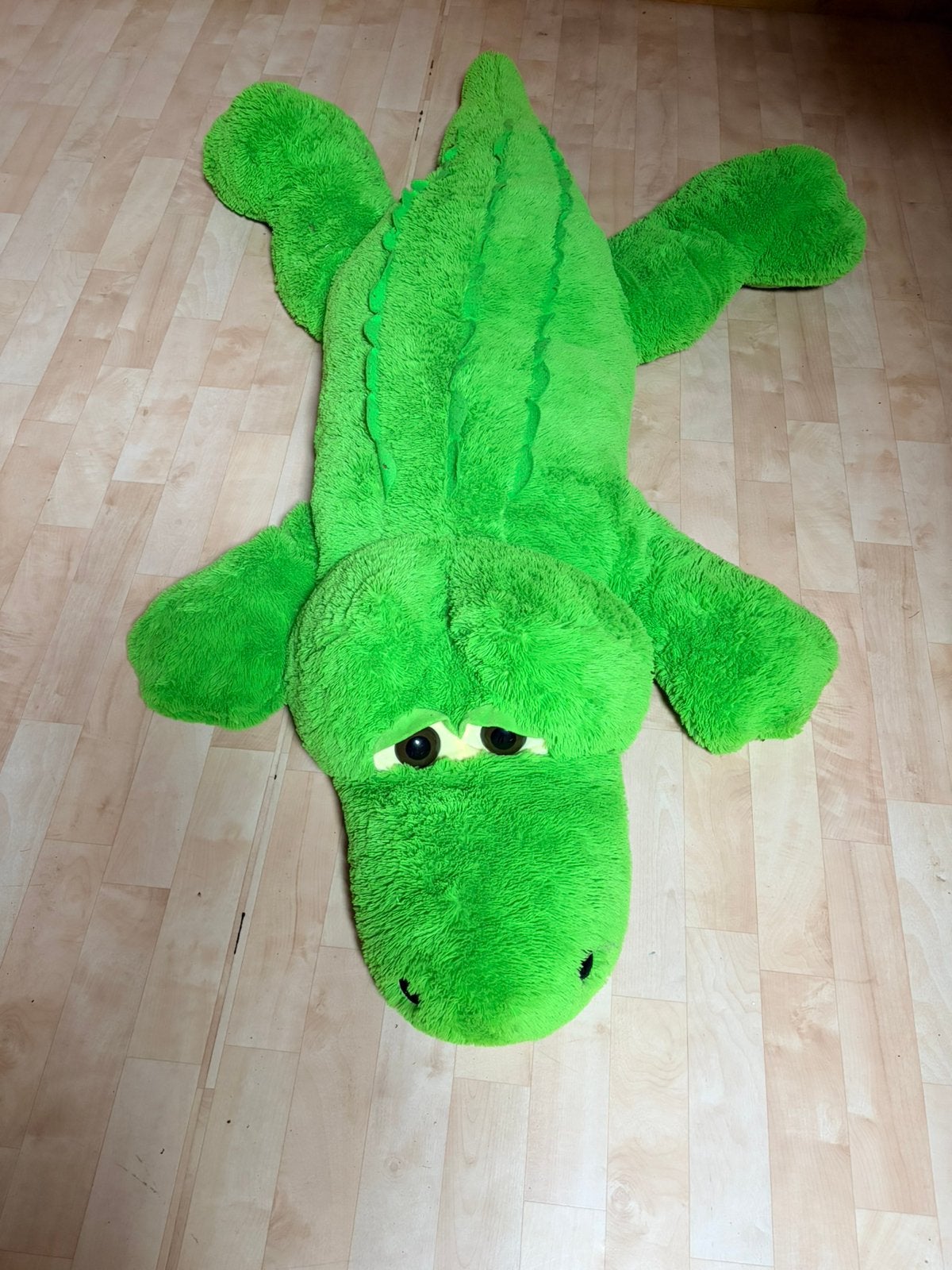 Peluche grand crocodile de 1,50m, Enfants & Bébés, Enlèvement, Utilisé