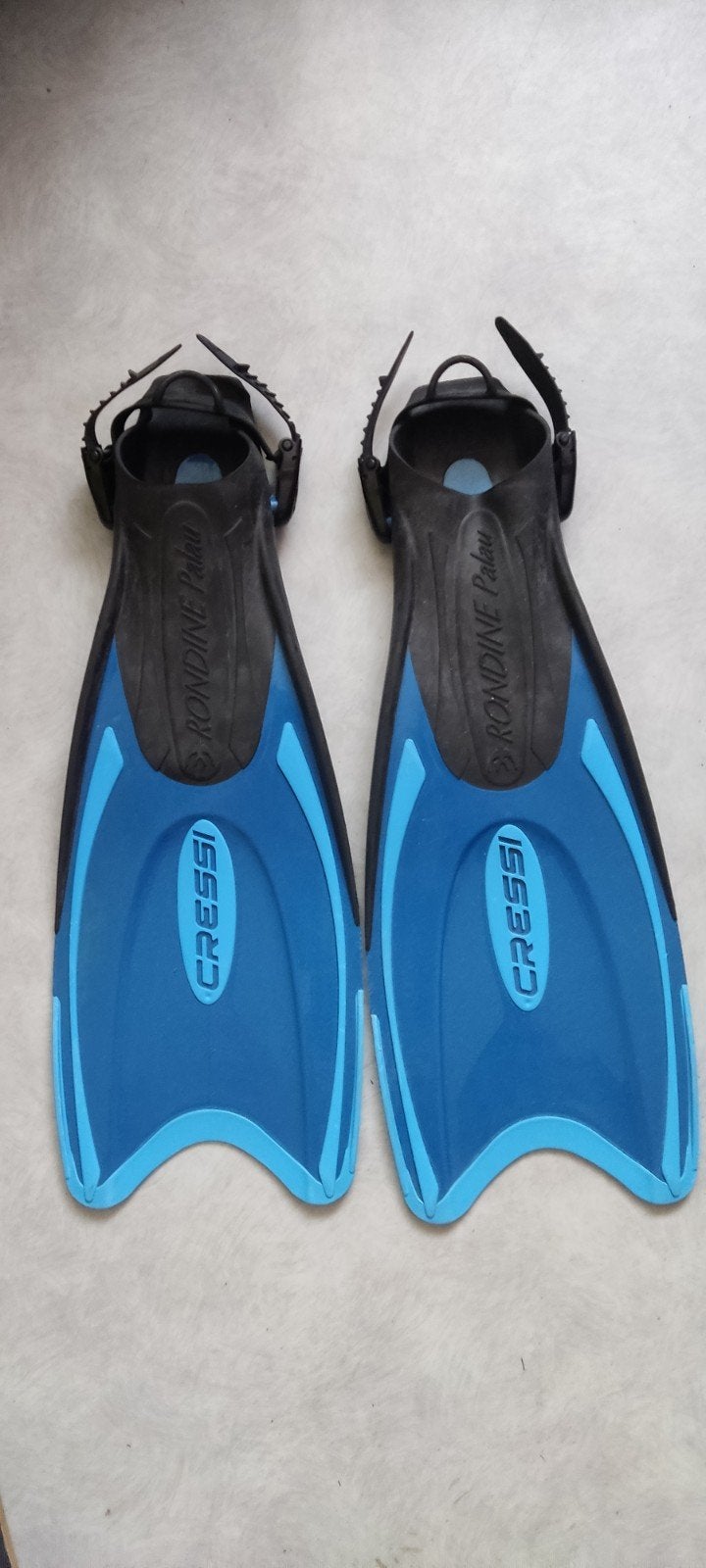 Palmes de plongée  Grande Marque CRESSI, Watersport en Boten, Duiken, Ophalen