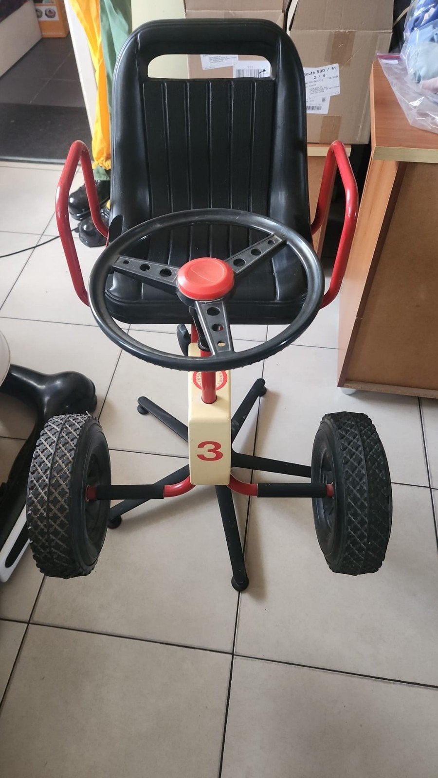 kapper stoel voor kinderen, Enlèvement