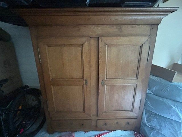 Armoire ancienne en chêne massif, Maison & Meubles, Enlèvement, Utilisé