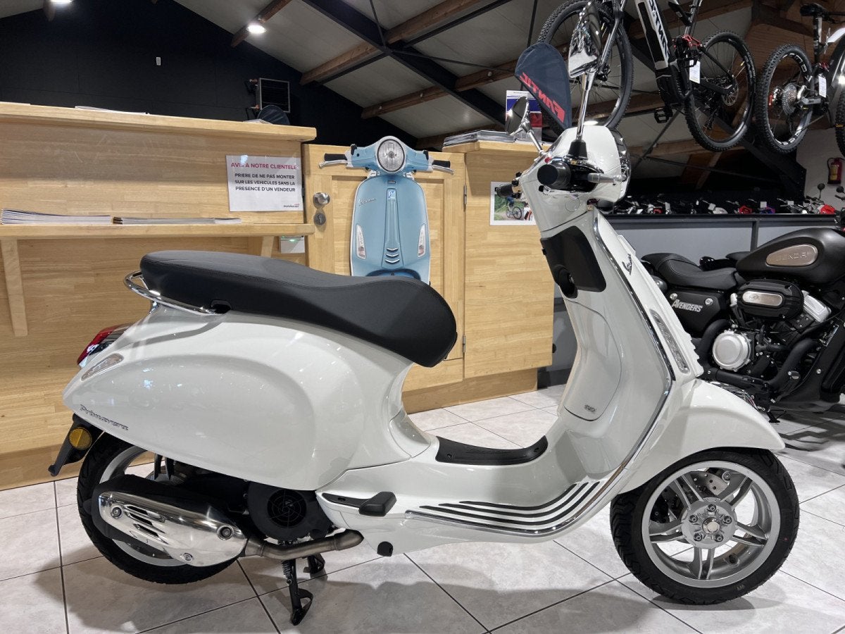 Vespa Primavera 125 BLANC, Scooter, Entreprise, Neuf, Automatique