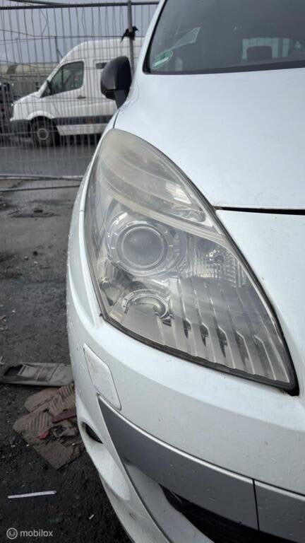 Koplamp rechts Renault Scenic III ('08-'16), Enlèvement ou Envoi, Renault, Utilisé, Renault