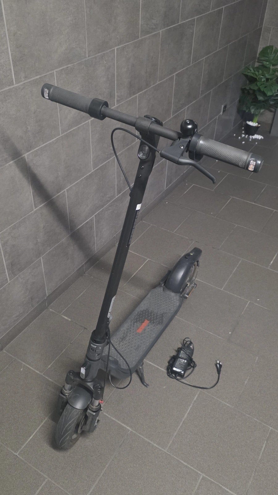 Ninebot KickScooter F2 E II, Enlèvement
