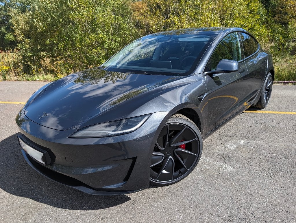 Tesla model 3 performance FSD, Autos, Cuir, Argent ou Gris, 338 kW, Entretenue par le concessionnaire