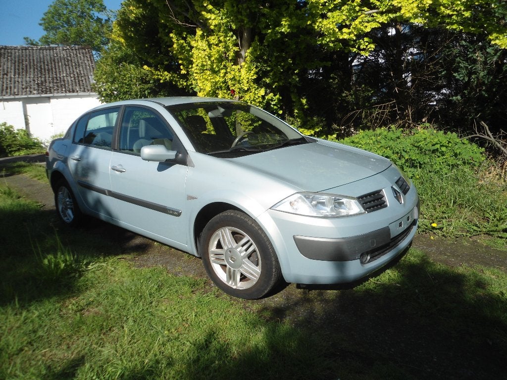Renault Megane : 1e Eigenaar, zeer goede staat 110.381km, Auto's, Renault, Voorwielaandrijving, 4 deurs, Beige, 4 cilinders