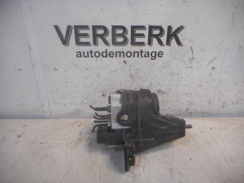 ABS POMP Opel Vectra C GTS (01-2002/01-2009) (15052201), Gebruikt, Postoffice@zf.com, Löwentaler Straße 20
88046  Friedrichshafen, DE