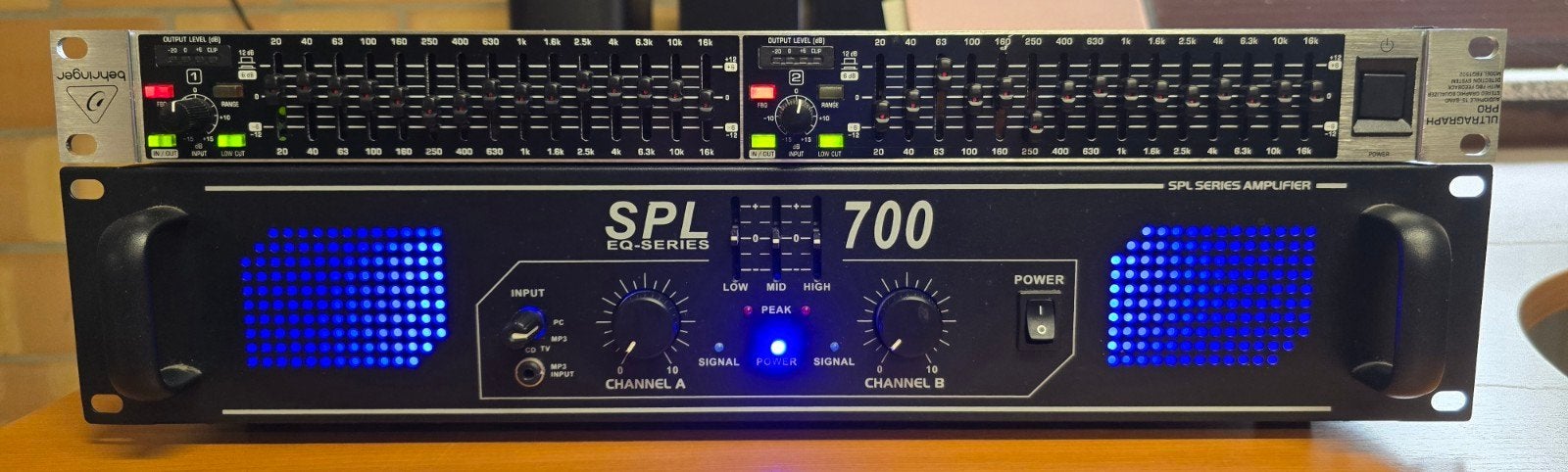 Versterker SPL met equalizer Behringer, Audio, Tv en Foto, Ophalen, Zo goed als nieuw, Audio