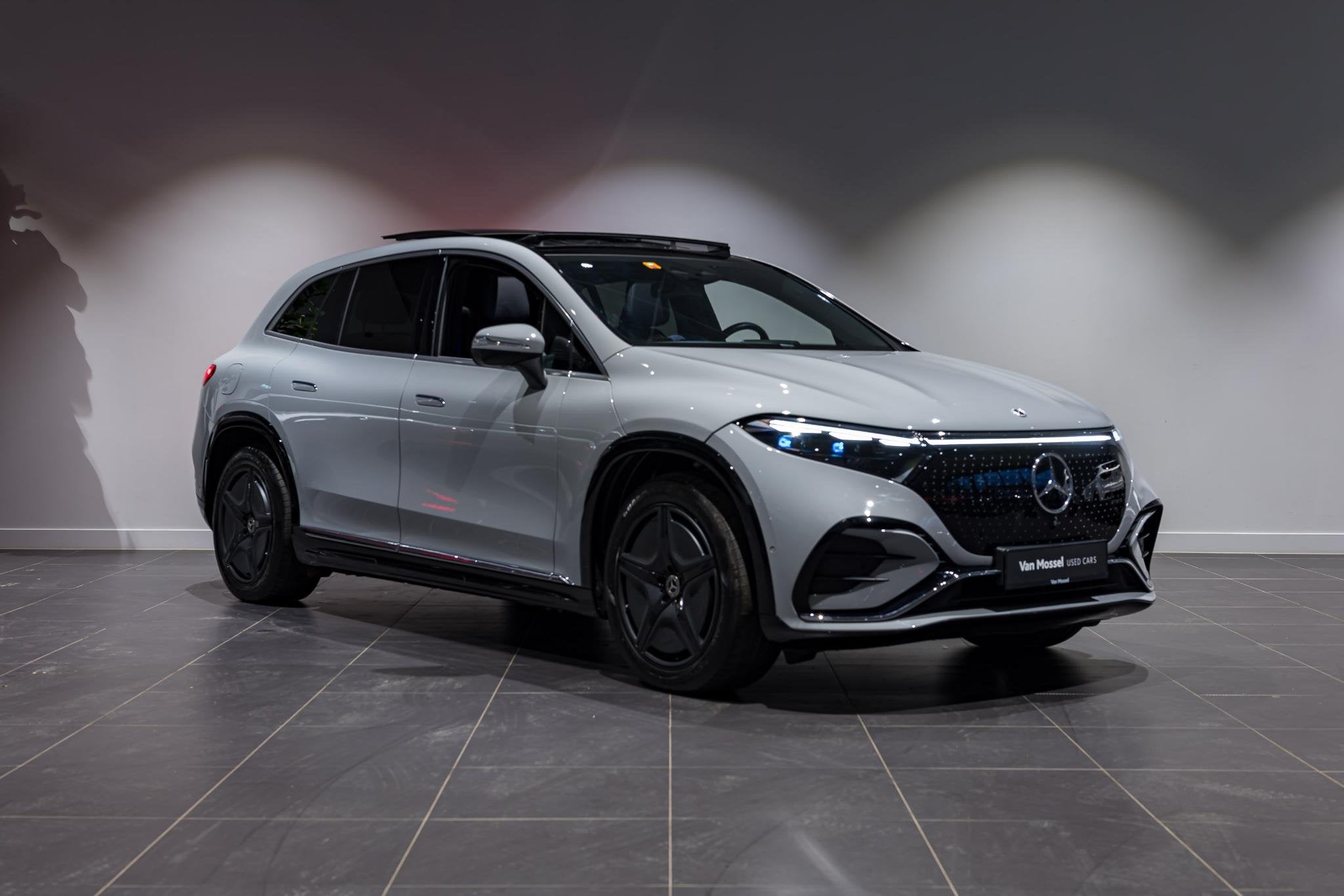 Mercedes-Benz EQS SUV EQS 450 4MATIC AMG Line SoH 100% | 360, Auto's, Automaat, Stof, 656 km, EQS