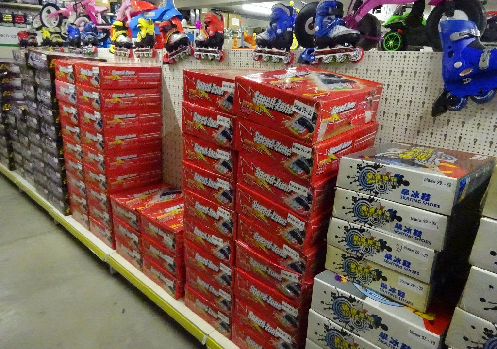 NIEUW Partij van 100 Paar KINDER Inlineskate / Skeelers in d, Sport en Fitness, Skeelers, Verstelbaar, Kinderen, Nieuw, Inline skates 4 wielen