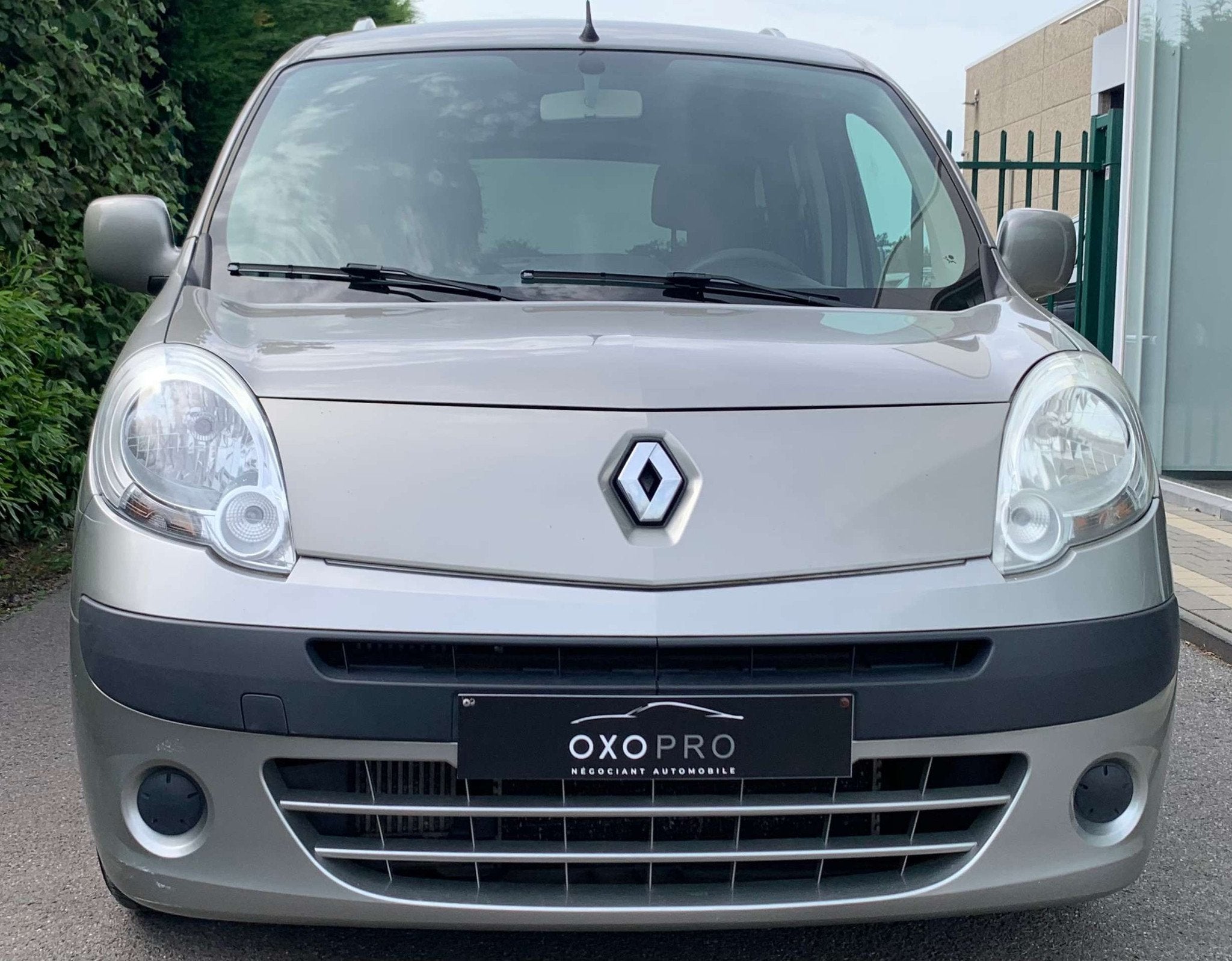 Renault Kangoo 1.5 DCI / Equipé TPMR (FAUTEUIL ROULANT) / V, Euro 5, Achat, Entreprise, 3 places