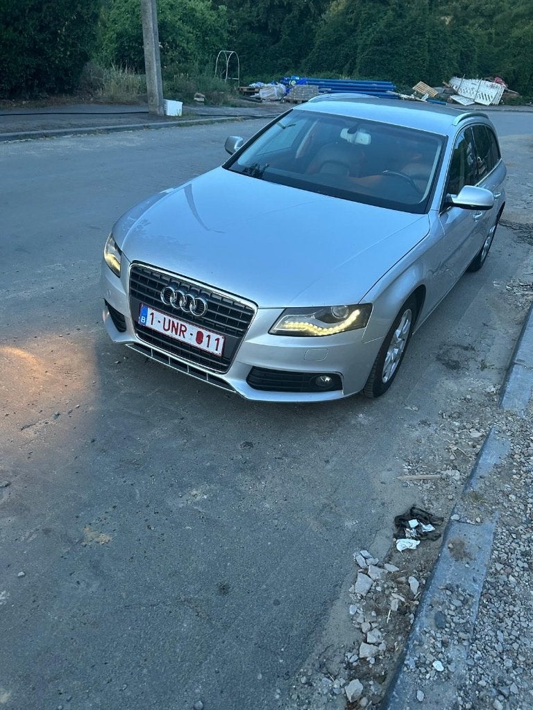 Audi A4 Avant (Break) 2.0 TDI 136ch - 2010 - 4500€, Autos, Audi, Particulier, A4, ABS, Airbags, Rétroviseurs électriques, Vitres électriques