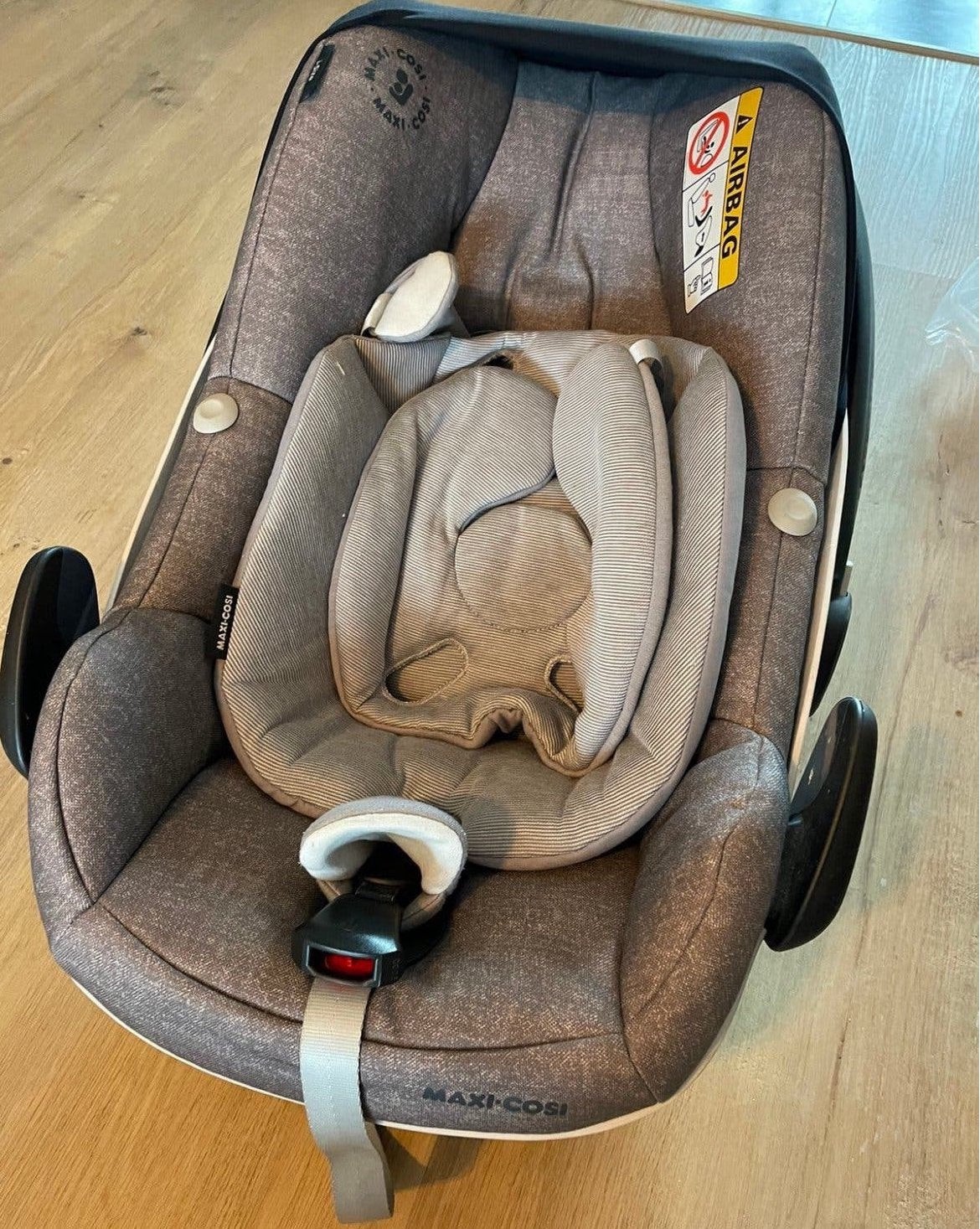 Maxi Cosi en excellent état, Dossier réglable, Comme neuf, Enlèvement, Isofix