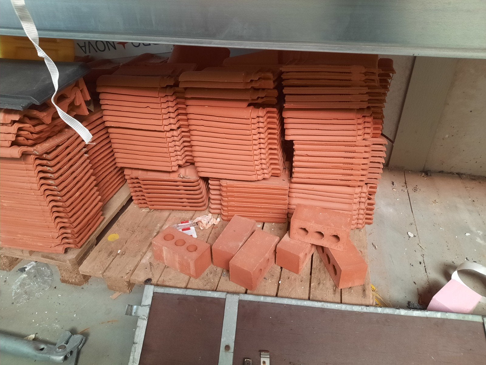 Dakpannen, Doe-het-zelf en Bouw, Dakpannen en Dakbedekking, Ophalen, Dakpannen