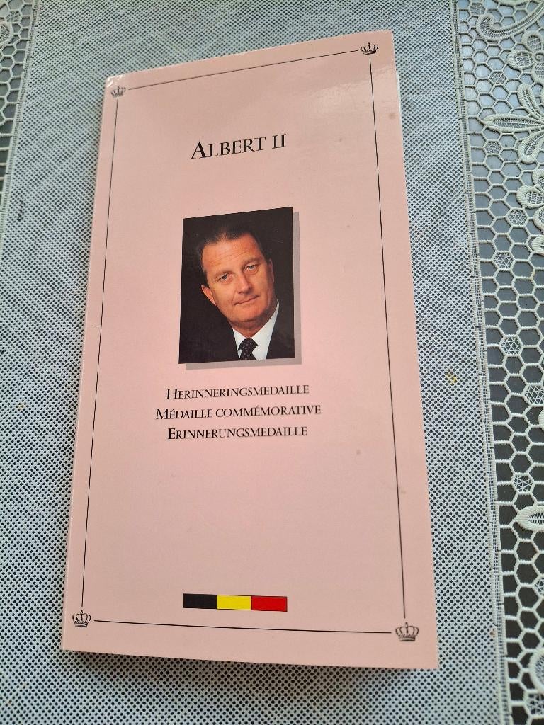 Herdenkingsmedaille Koning Albert II - 1993 ., Verzamelen, Verzenden, Gebruikt, Overige typen