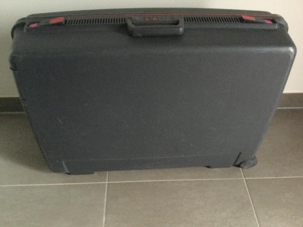 Reiskoffer, Handtassen en Accessoires, Koffers, Ophalen, Gebruikt, Wieltjes