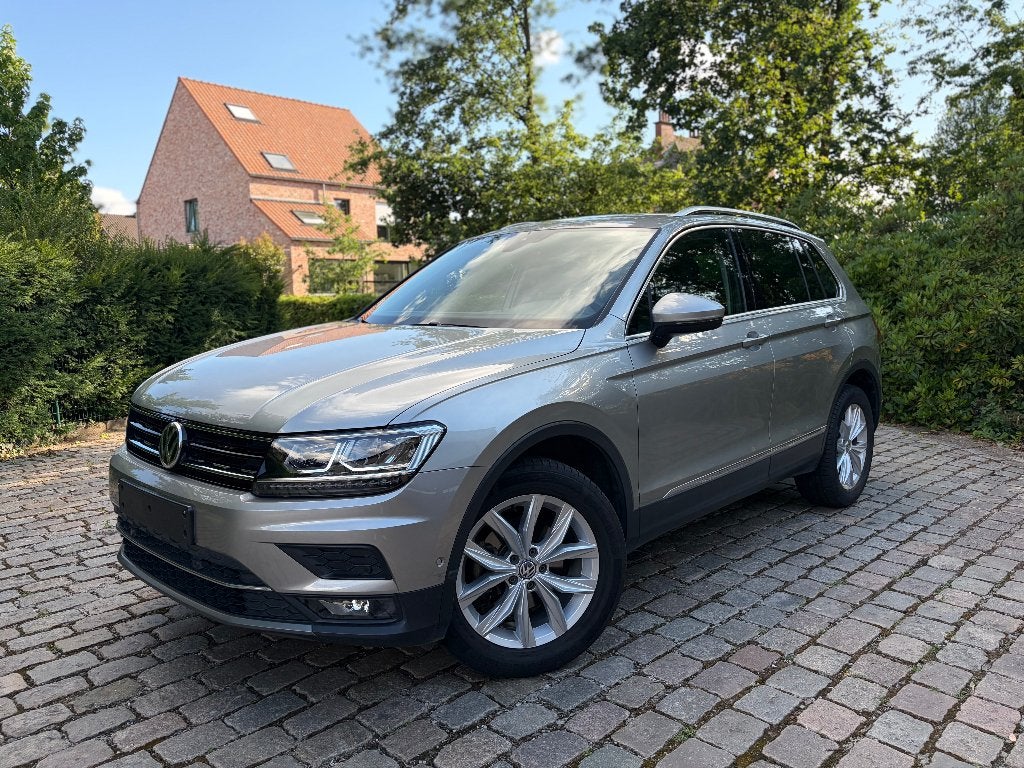 Volkswagen Tiguan 2.0 TDi 4Motion Comfortline 62000 km, Auto's, Automaat, 4 cilinders, Alcantara, Beige