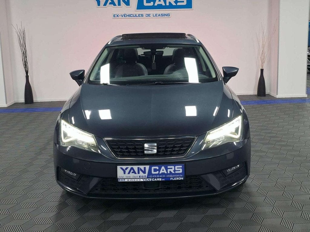 SEAT Leon SPORTS TOURER • AUTOMATIQUE DSG7 • ACC • CUI, Autos, Seat, Cuir, Argent ou Gris, Phares entièrement LED, Entreprise