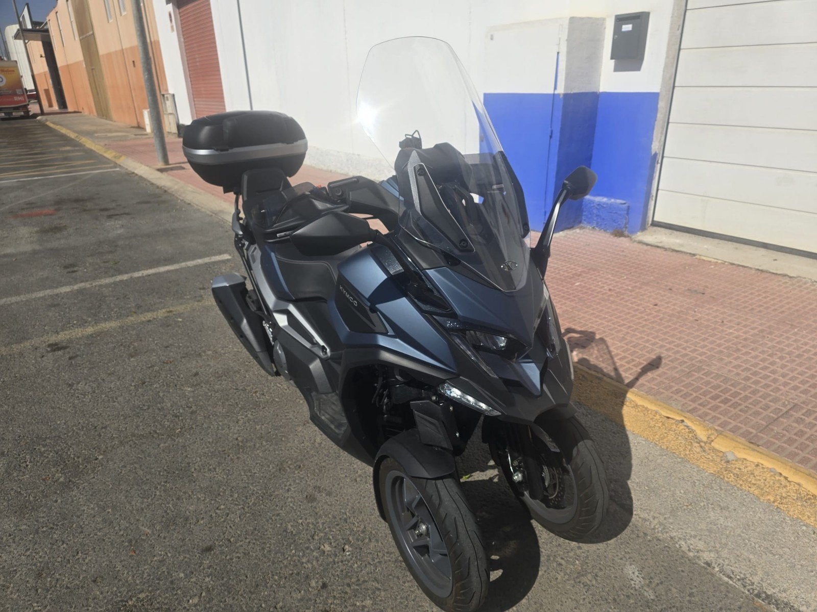 kimco cv3 550 (2640km) neuf 2025 (garantie jusqu'à 2030), Enlèvement