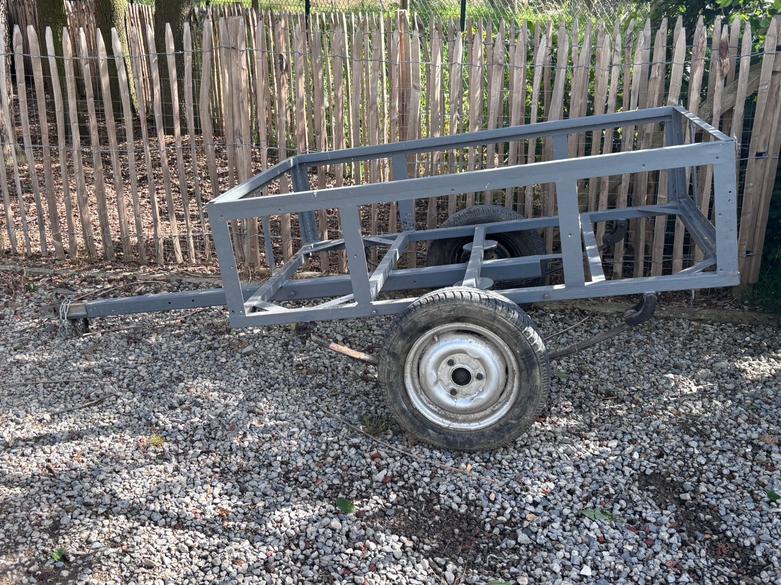 Aanhagwagen, Enlèvement, Comme neuf