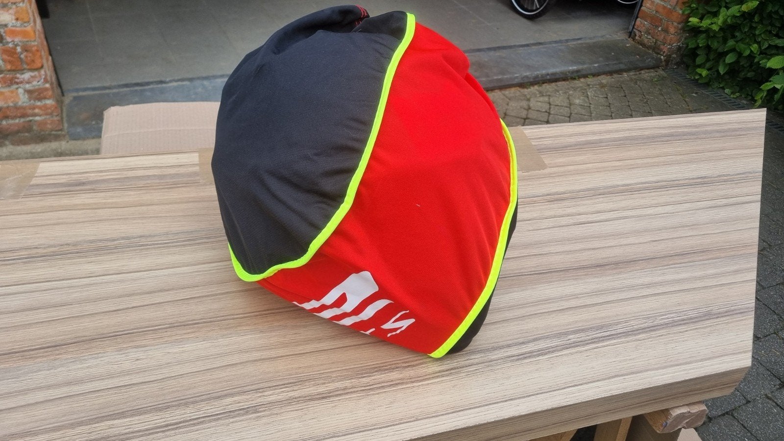 Te koop motorhelm, Ophalen