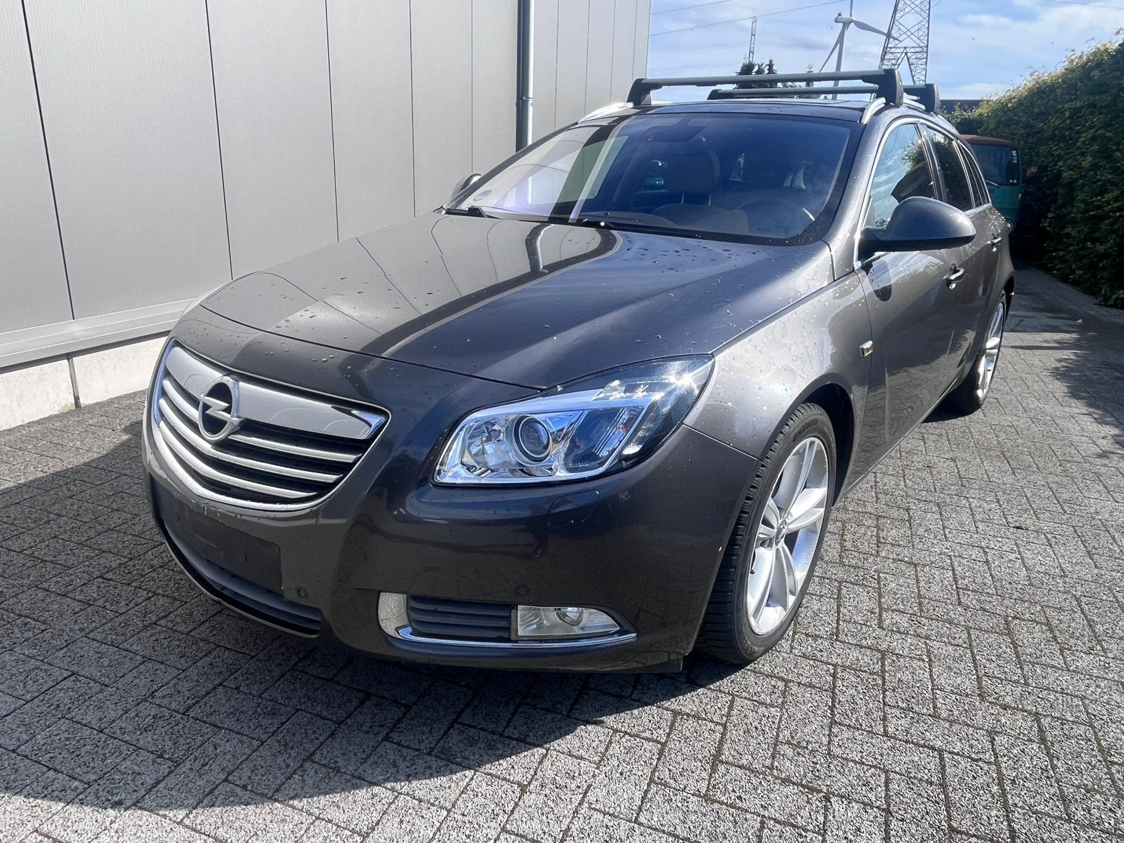 Opel insignia 2.0CDTI. 2011 euro 5  241000 km, Auto's, Euro 5, 1956 cc, Beige, Leder