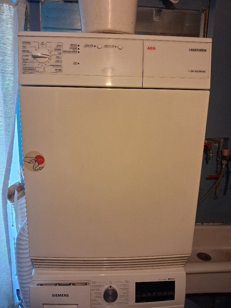 sèche linge AEG  T320 Electronique, 4 à 6 kg, Comme neuf, Chargeur frontal, Enlèvement