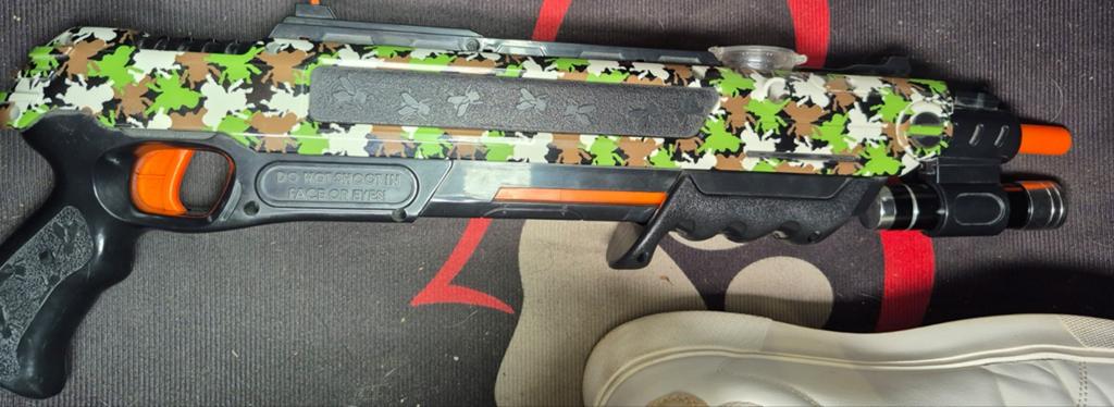 Zoutpistool Met lamp en laser, Ophalen of Verzenden