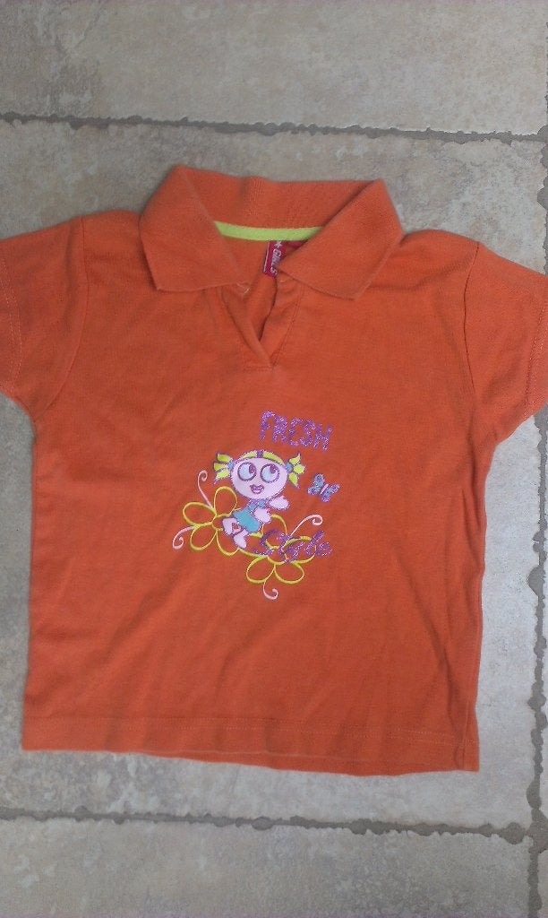 1 euro koopjes: Mooie t-shirt mt 128, Enfants & Bébés, Vêtements enfant | Taille 128, Enlèvement ou Envoi, Chemise ou À manches longues