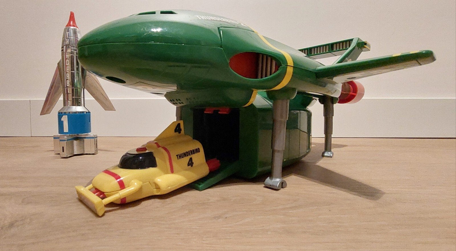 Thunderbird 2 + Thunderbird 4 Supersize (40 cm!) met geluid, Ophalen of Verzenden, Zo goed als nieuw