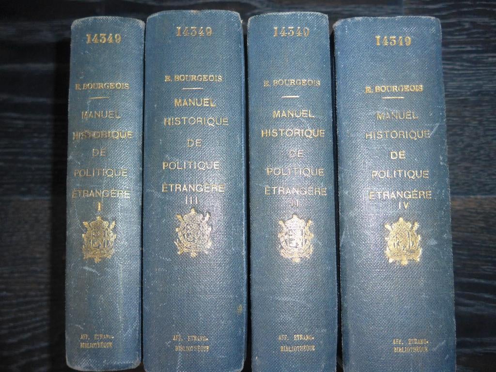Manuel Historique de la Politique Etrangère - 1892-1926, 20e eeuw of later, Europa, Ophalen of Verzenden, Zo goed als nieuw