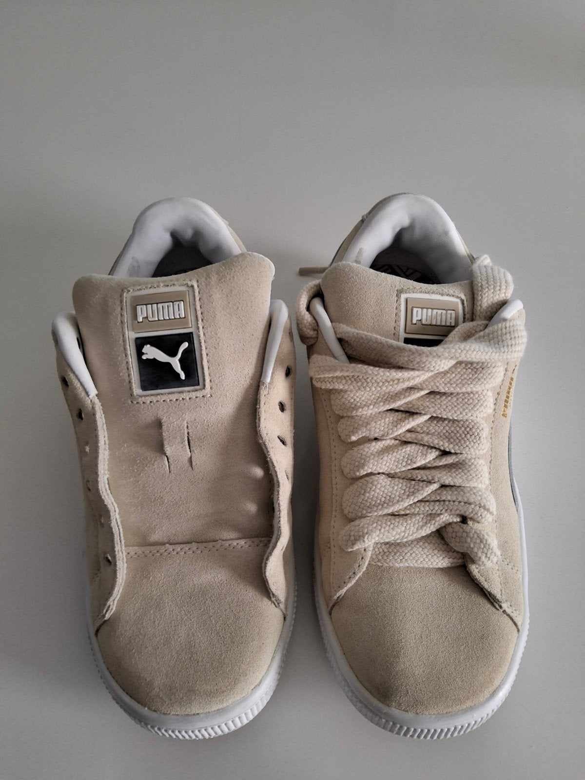 Baskets Puma beige, Sports & Fitness, Basket, Enlèvement ou Envoi, Comme neuf, Chaussures