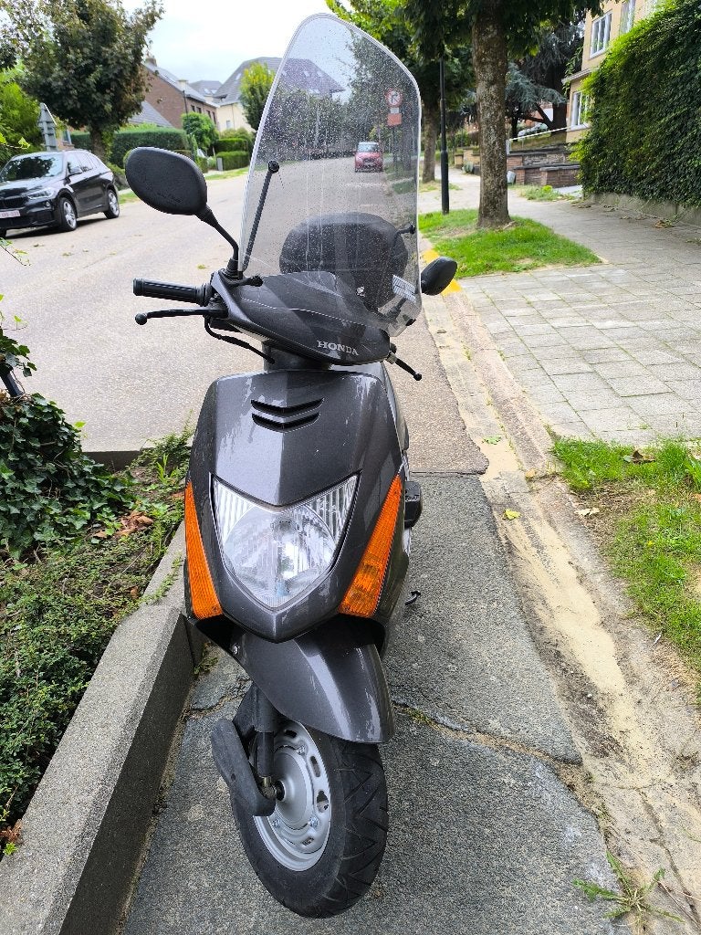 Honda Lead 110cc, Fietsen en Brommers, Ophalen, Gebruikt, Overige modellen, 110 cc