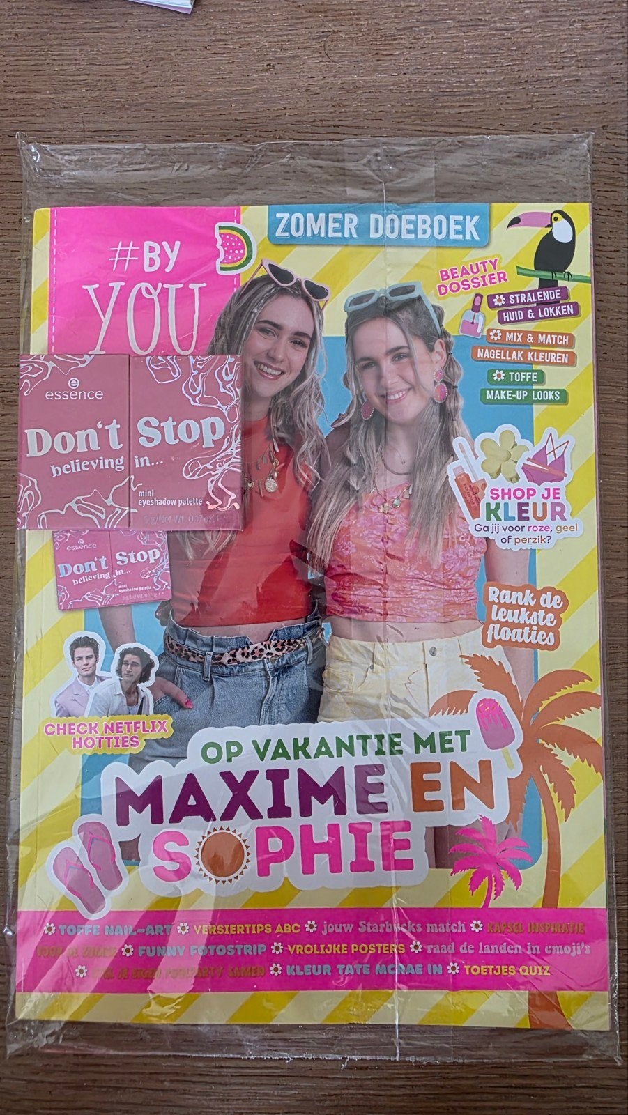 #By you zomer doeboek NIEUW + gratis mini eyeshadow palette, Boeken, Ophalen of Verzenden, Nieuw, Overige typen