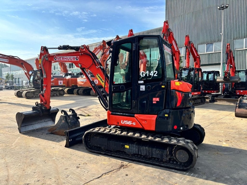 mini-pelle Kubota U56-5 (1.188h), Articles professionnels, Enlèvement, Excavatrice