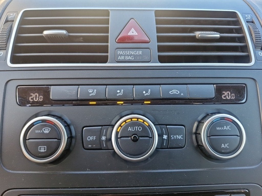PANNEAU DE COMMANDE CHAUFFAGE CLIMATISATION Touran (1T3), Volkswagen, Volkswagen AG, Utilisé, Kundenbetreuung@volkswagen.de