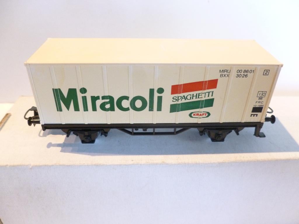 TRAINS HO, Enlèvement ou Envoi, Courant alternatif, Wagon, Märklin