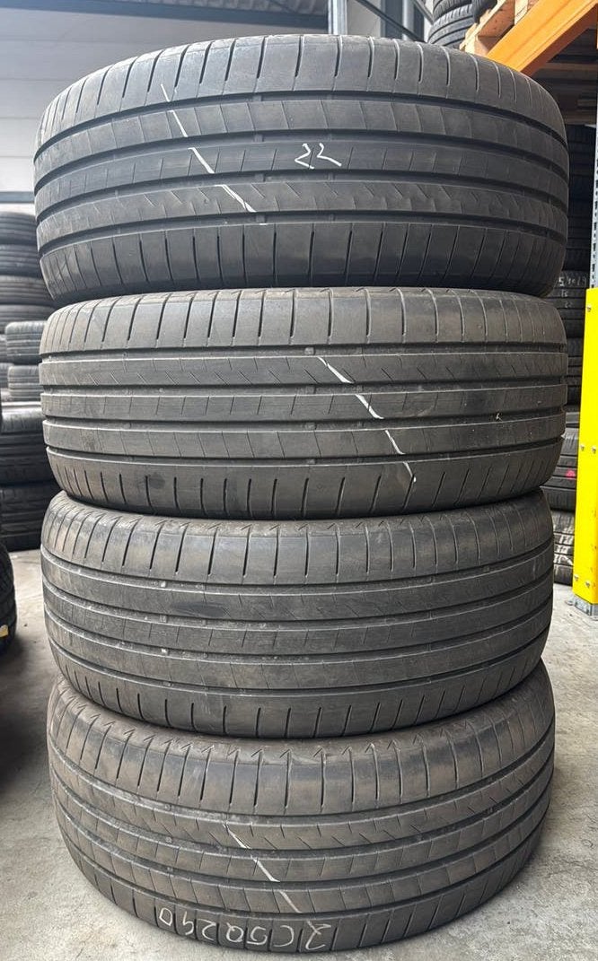 2555519 255/55/19 255/55R19 zomerbanden merk Bridgestone, Ophalen