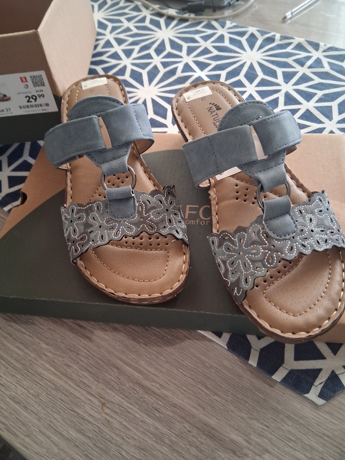 schoenen  dames muitjes., Kinderen en Baby's, Babykleding | Schoentjes en Sokjes, Ophalen