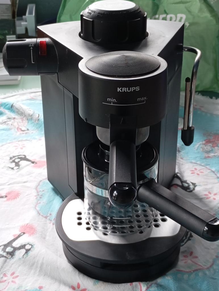 Machine espresso Krups, Electroménager, Café moulu, Machine à espresso, Enlèvement, Utilisé
