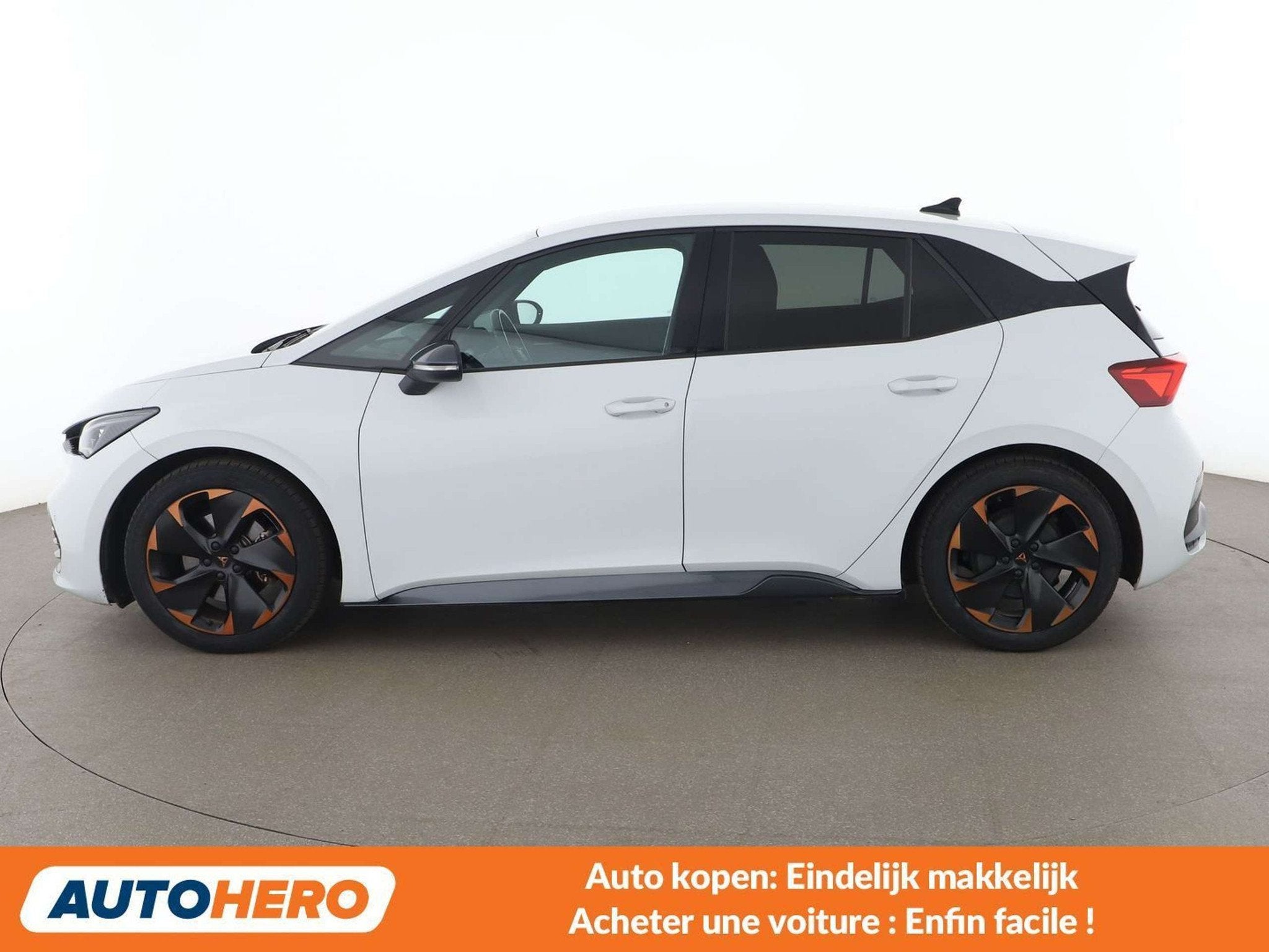 CUPRA Born electric drive 150 kW (automatique), Achat, 1811 kg, https://public.car-pass.be/vhr/8f90d730-333d-41c0-8476-5cf30696f732