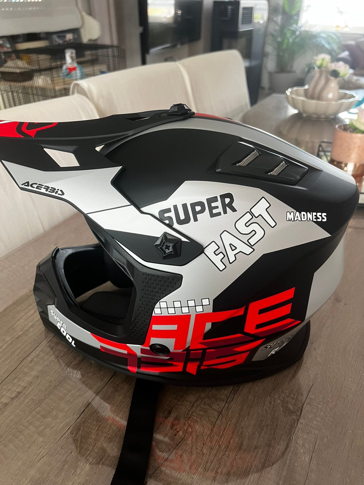 Nouveau casque Acerbis pour enfants, Motos, Enlèvement