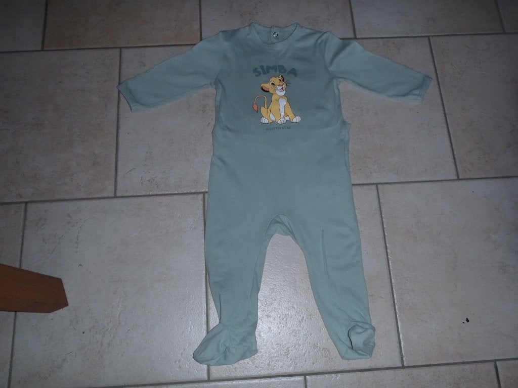 pyjama taille 74, Enlèvement ou Envoi, Comme neuf, Garçon, Vêtements de nuit ou Sous-vêtements
